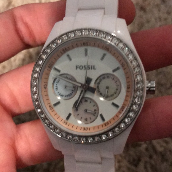 fossil watch - Picture 1 of 3